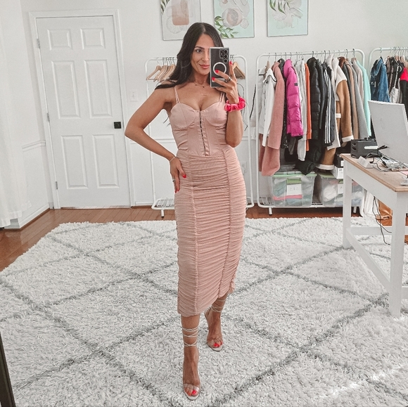 Zara blush corset ruched midi dress nwt - Picture 4 of 10